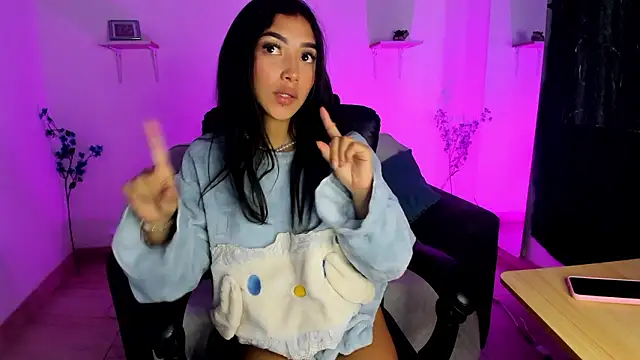 jaulyn 18 online show from 03-13-26, 11:59