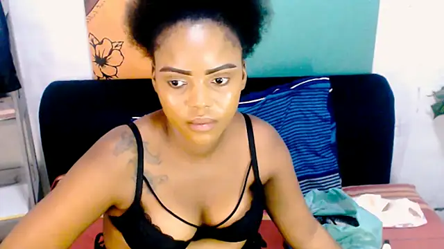 Snapshot of Angel_of_sensuality chatting on 04-23-26, 07:04 Angel of sensuality online show from 04-23-26, 07:04
