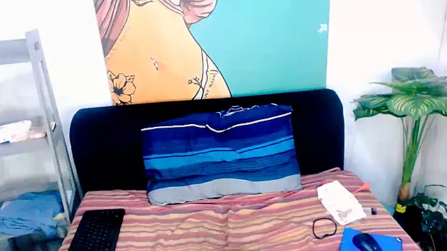 Angel of sensuality online show from 04-16-26, 09:39