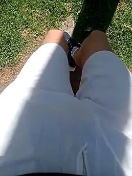 Snapshot of Damiianm chatting on 02-27-26, 03:45 Damiianm online show from 02-27-26, 03:45