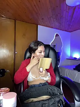 Mady Pink online show from 04-07-26, 04:03