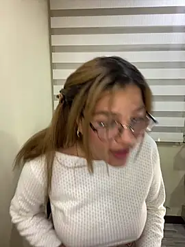 KendyLove  online show from 04-13-26, 04:05