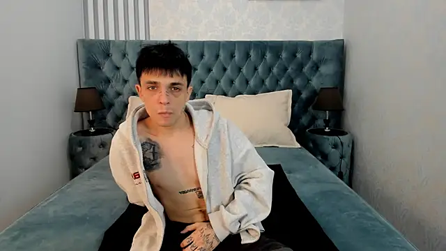 ClarkBev online show from 04-17-26, 09:45