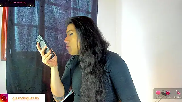 Jess Hoffman online show from 02-25-26, 05:57