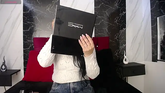 SofiaMoreno  online show from 04-09-26, 01:50