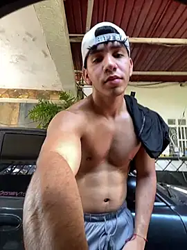 Snapshot of Alejandrososas chatting on 07-26-26, 07:21 Alejandrososas online show from 07-26-26, 07:21
