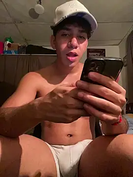 Snapshot of Alejandrososas chatting on 07-02-26, 03:23 Alejandrososas online show from 07-02-26, 03:23