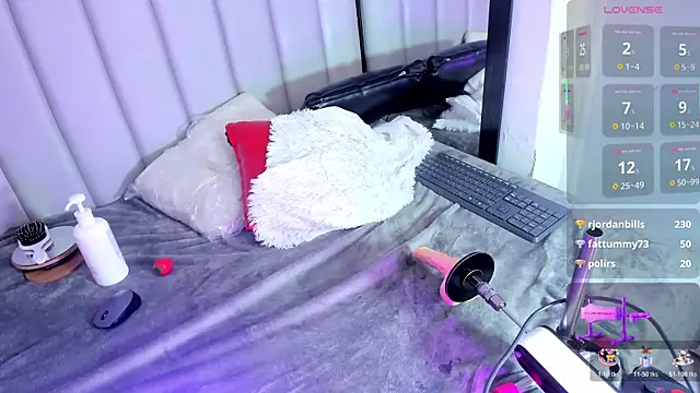 AsianSlut  online show from 04-05-26, 04:35