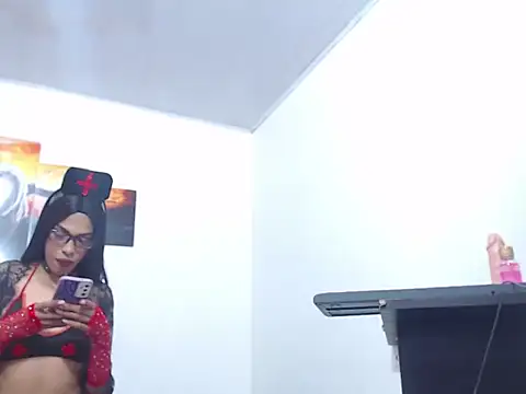 cellesthee online show from 02-25-26, 11:04