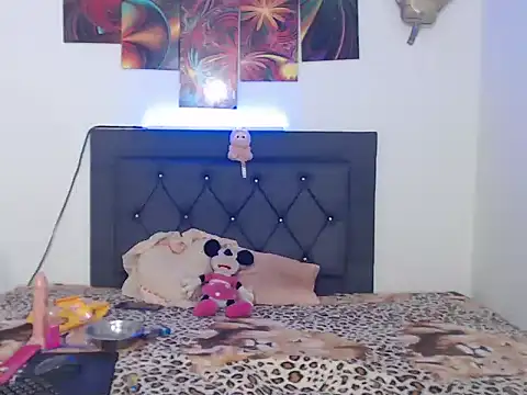 cellesthee online show from 03-18-26, 08:17