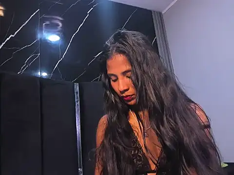 Snapshot of Juna_Hyl chatting on 02-24-26, 04:46 Juna Hyl online show from 02-24-26, 04:46