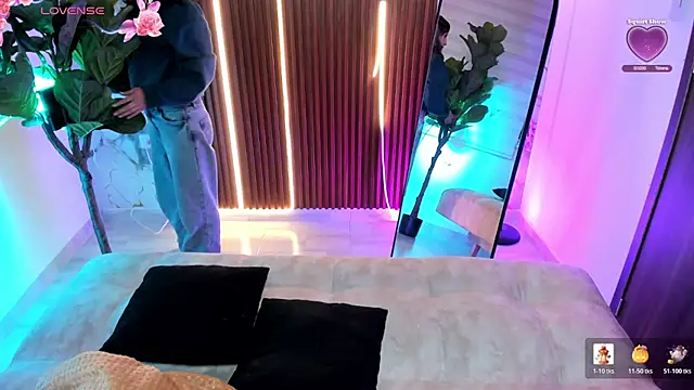 Antonella Moretti  online show from 04-11-26, 02:19