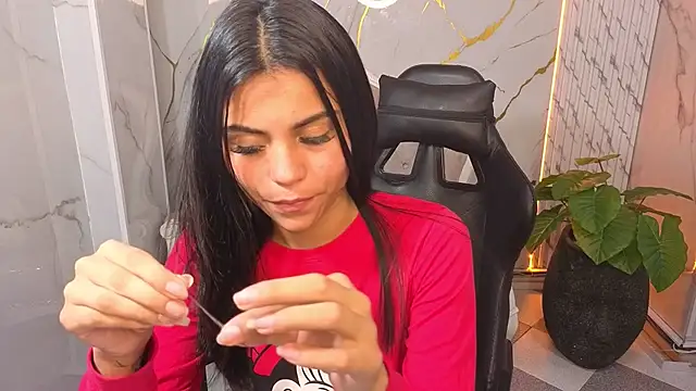 Tamy b  online show from 04-15-26, 03:16