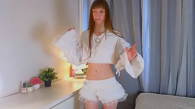 arina waifu online show from 04-20-26, 03:13