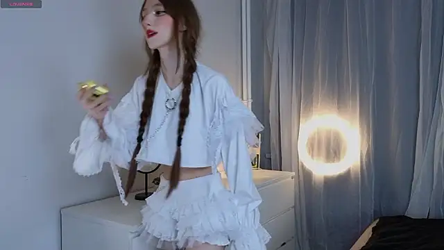 arina waifu online show from 03-08-26, 09:07