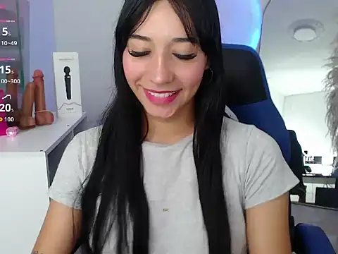 Snapshot of ivvoncute chatting on 02-27-26, 12:27 ivvoncute online show from 02-27-26, 12:27