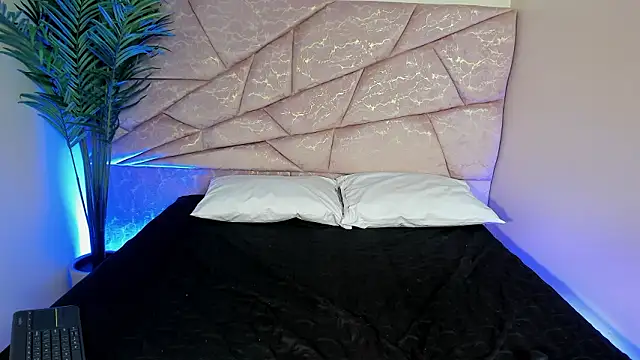 yayis Betancur online show from 03-13-26, 03:44