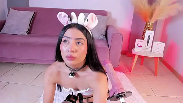 Snapshot of Valecute_ chatting on 05-28-26, 08:26 Valecute online show from 05-28-26, 08:26
