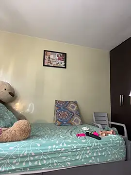 Ivy honey00 online show from 03-24-26, 03:23