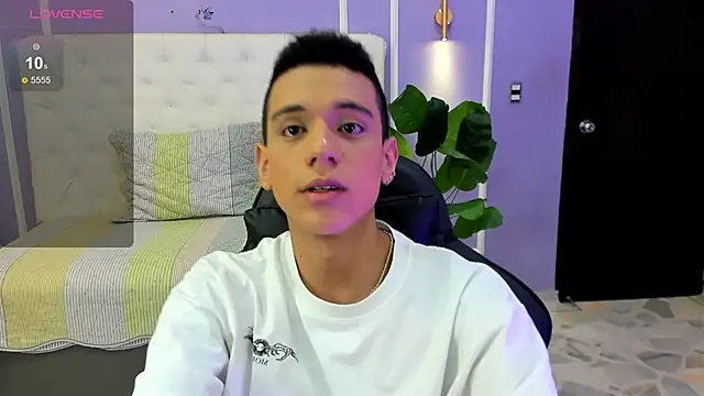 dominicjonnes online show from 02-28-26, 07:35