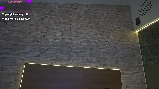 zenda Biancha online show from 03-08-26, 02:04