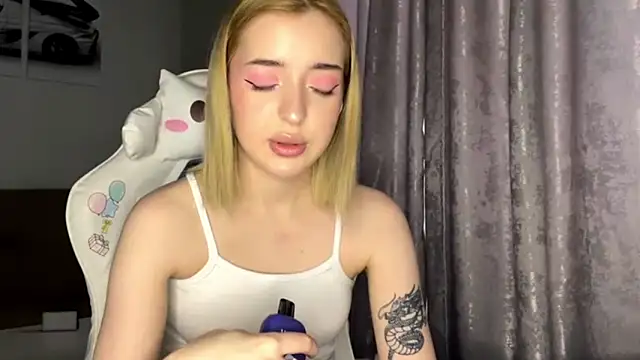 EllianaMiller online show from 02-23-26, 08:26