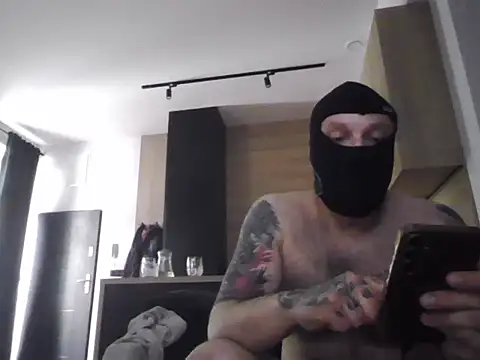 Narcyzzz87 online show from 04-12-26, 07:11