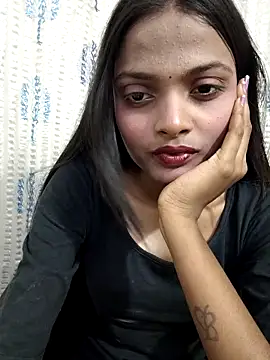 iam-anshika online show from 04-18-26, 05:43