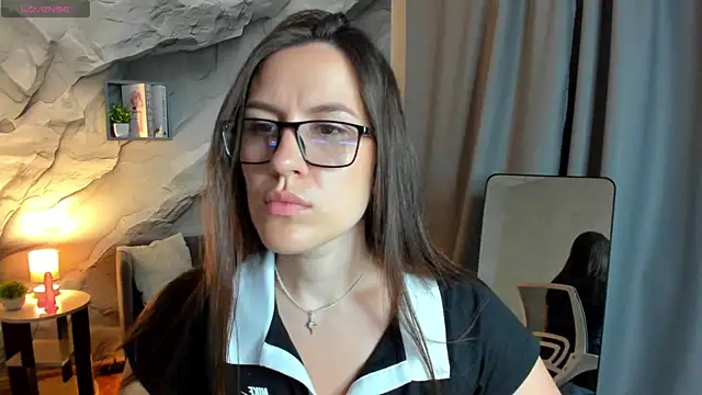 Snapshot of asti_bubbles chatting on 06-22-26, 01:33 asti bubbles online show from 06-22-26, 01:33