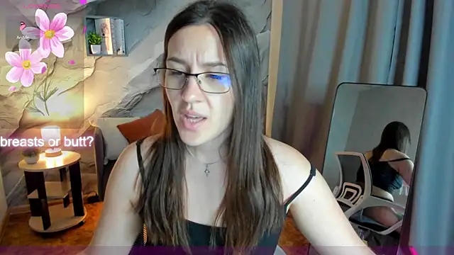 Snapshot of asti_bubbles chatting on 06-18-26, 01:26 asti bubbles online show from 06-18-26, 01:26