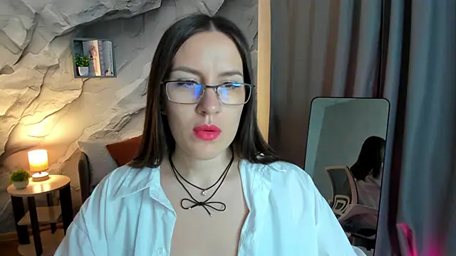 Snapshot of asti_bubbles chatting on 06-05-26, 01:32 asti bubbles online show from 06-05-26, 01:32