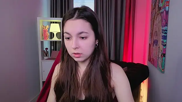 BellaThery online show from 06-03-26, 05:19