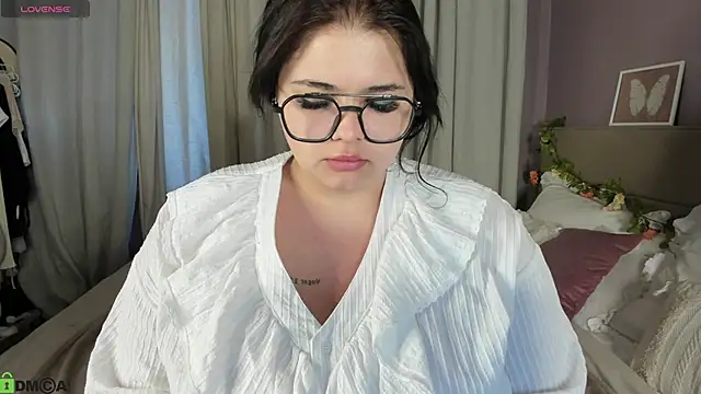 Snapshot of Annet_Nel1son chatting on 05-01-26, 02:05 Annet Nel1son online show from 05-01-26, 02:05