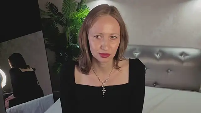 Elizabeth Andersonn online show from 03-08-26, 08:28