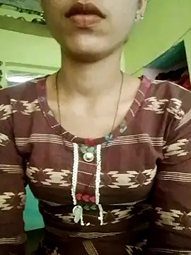 wifedesi7050 online show from 04-15-26, 09:04