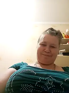 KiraStanton online show from 03-25-26, 10:41