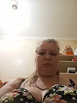 Snapshot of KiraStanton chatting on 06-15-26, 11:59 KiraStanton online show from 06-15-26, 11:59