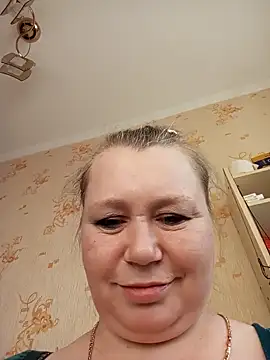 Snapshot of KiraStanton chatting on 02-28-26, 02:17 KiraStanton online show from 02-28-26, 02:17