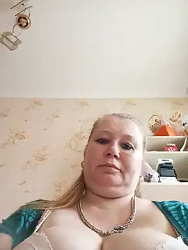 Snapshot of KiraStanton chatting on 07-23-26, 02:46 KiraStanton online show from 07-23-26, 02:46