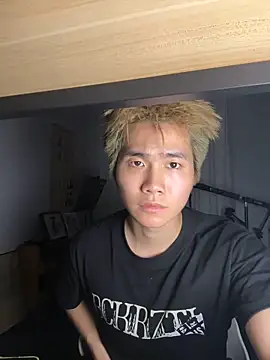 Snapshot of A-Markk chatting on 03-01-26, 02:28 A-Markk online show from 03-01-26, 02:28