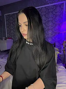 Olivia Noor online show from 04-05-26, 06:20