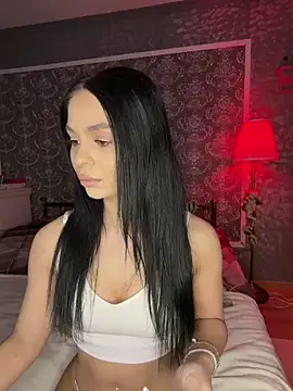 Olivia Noor online show from 04-07-26, 10:00