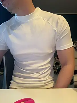 Jason S223 online show from 03-19-26, 01:55