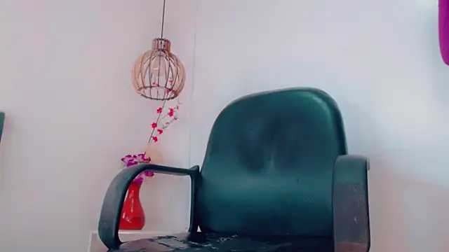 Abby White   online show from 03-03-26, 07:21