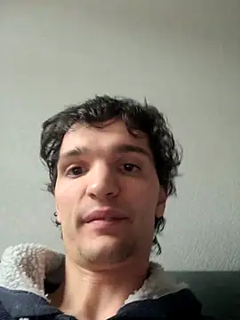 Snapshot of EpopeeGo chatting on 04-12-26, 01:25 EpopeeGo online show from 04-12-26, 01:25
