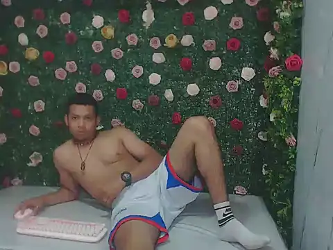 Snapshot of dylans_brown chatting on 02-20-26, 03:36 dylans brown online show from 02-20-26, 03:36