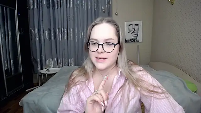 Snapshot of hi_haos chatting on 02-24-26, 12:50 hi haos online show from 02-24-26, 12:50