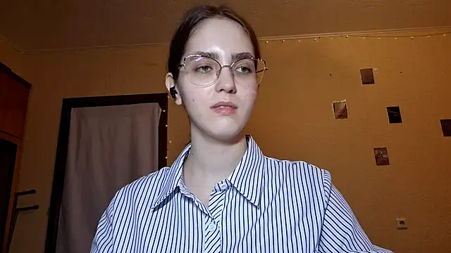 Snapshot of Katelemon chatting on 04-23-26, 11:38 Katelemon online show from 04-23-26, 11:38
