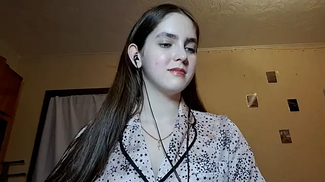 Snapshot of Katelemon chatting on 02-20-26, 04:53 Katelemon online show from 02-20-26, 04:53