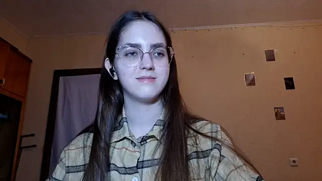 Snapshot of Katelemon chatting on 04-24-26, 01:24 Katelemon online show from 04-24-26, 01:24